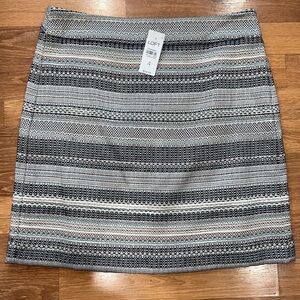 LOFT Black, White & Gray Patterned Knit Pencil Skirt